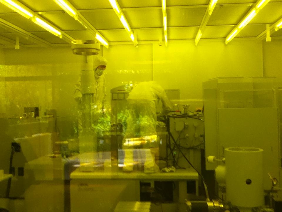 Our Laboratory As Part Of Submicron Center | JEOL JBX-9300FS EBL Laboratory