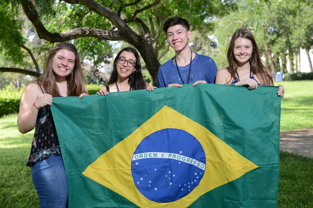 Brazilian students at the Dr. Bessie Lawrence International Summer Science Institute (ISSI) in 2018. From left to right: Carolina Padilha, Luiza Coutinho, Gean de Oliveira da Silva and Maria Valoto